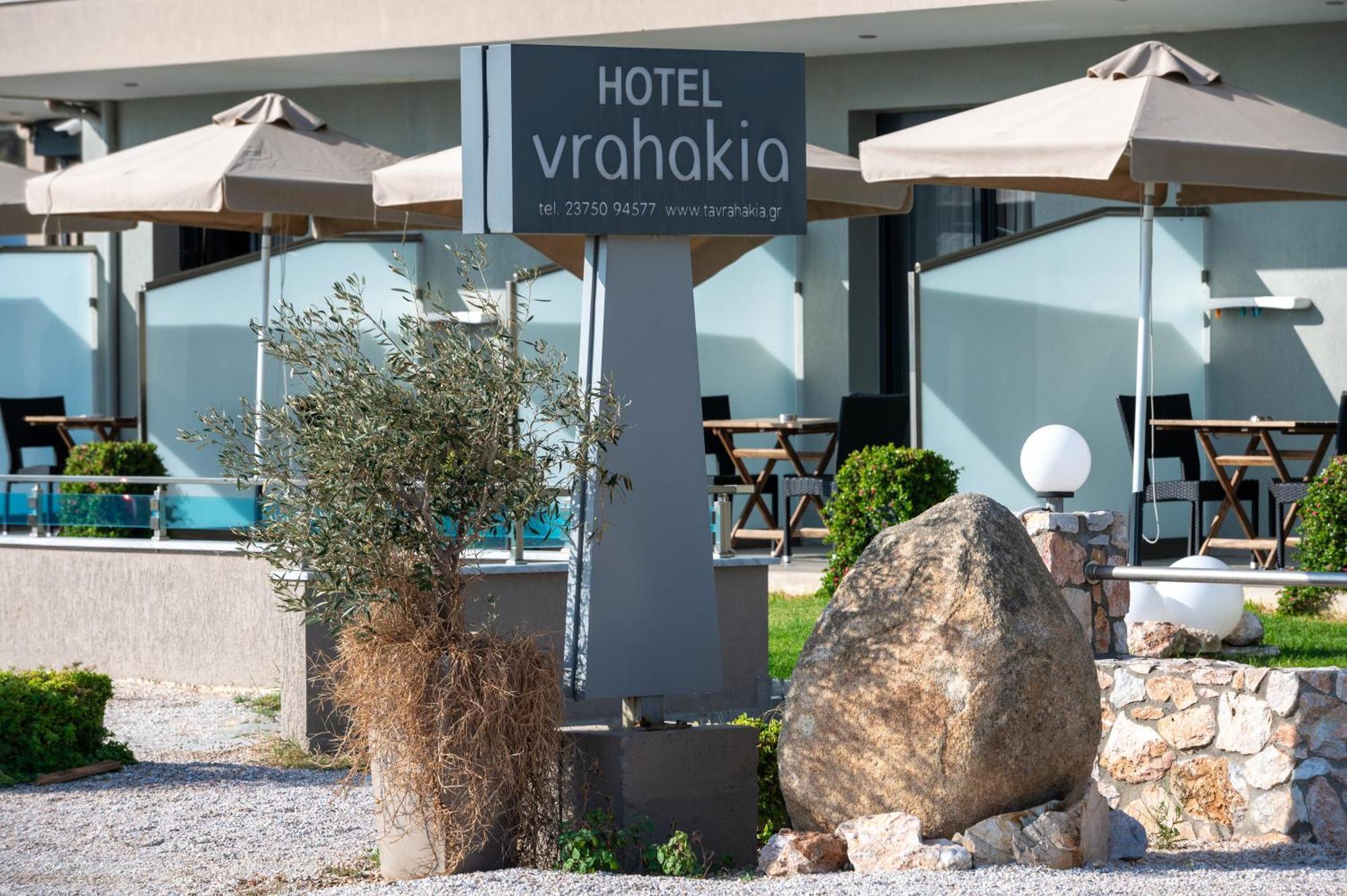 Vrahakia Beach Szárti Kültér fotó
